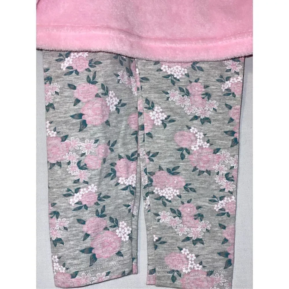 DDG Darling 4T pants and fuzzy sweater